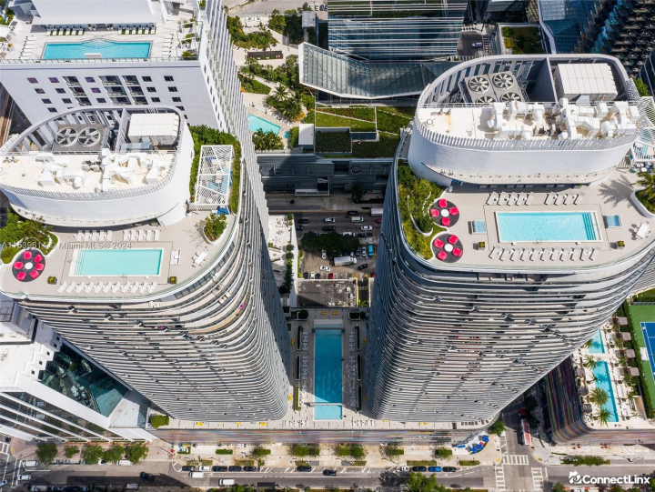 2 bed Condo in Miami