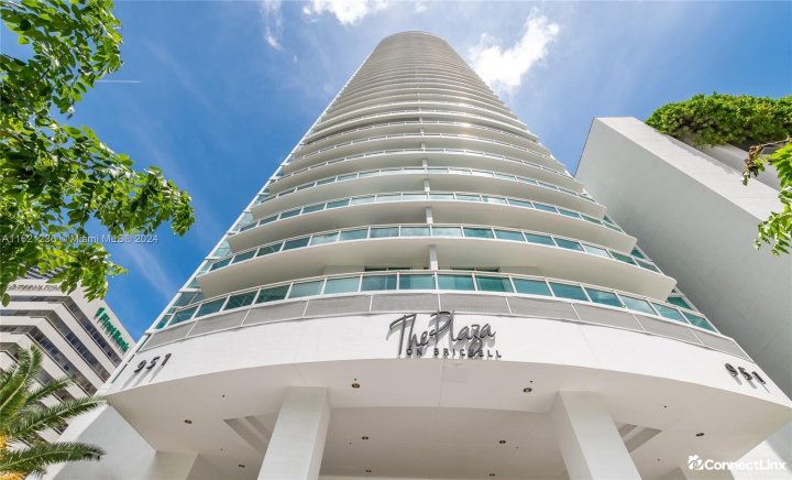 2 bed Condo in Miami