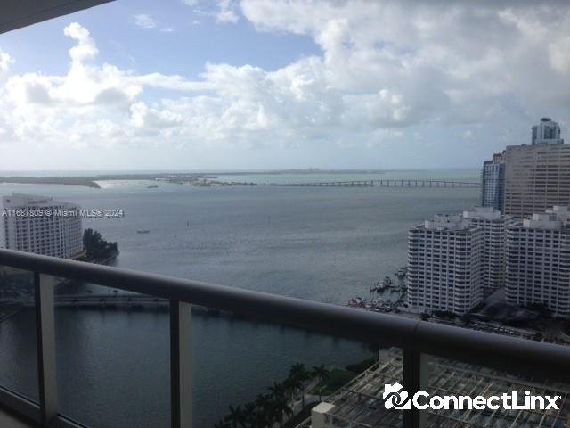 2 bed Condo in Miami