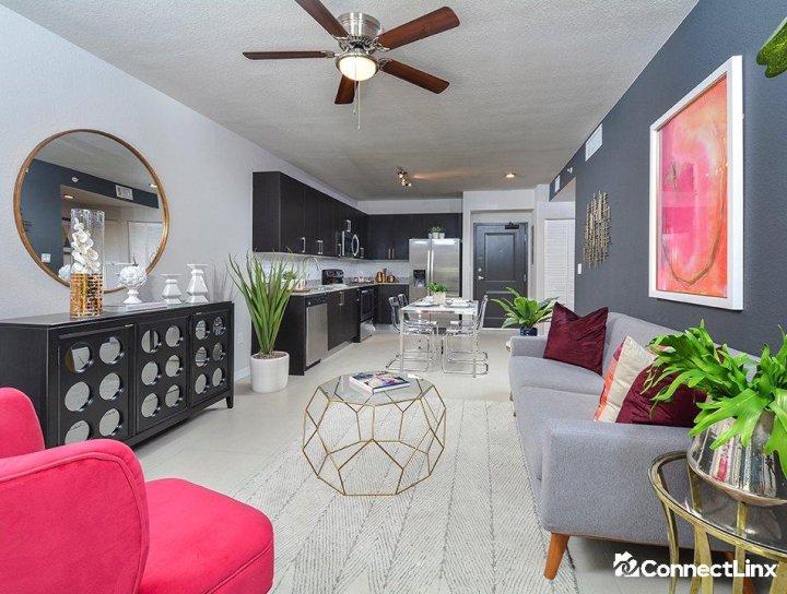 1 bed Apartments in Doral