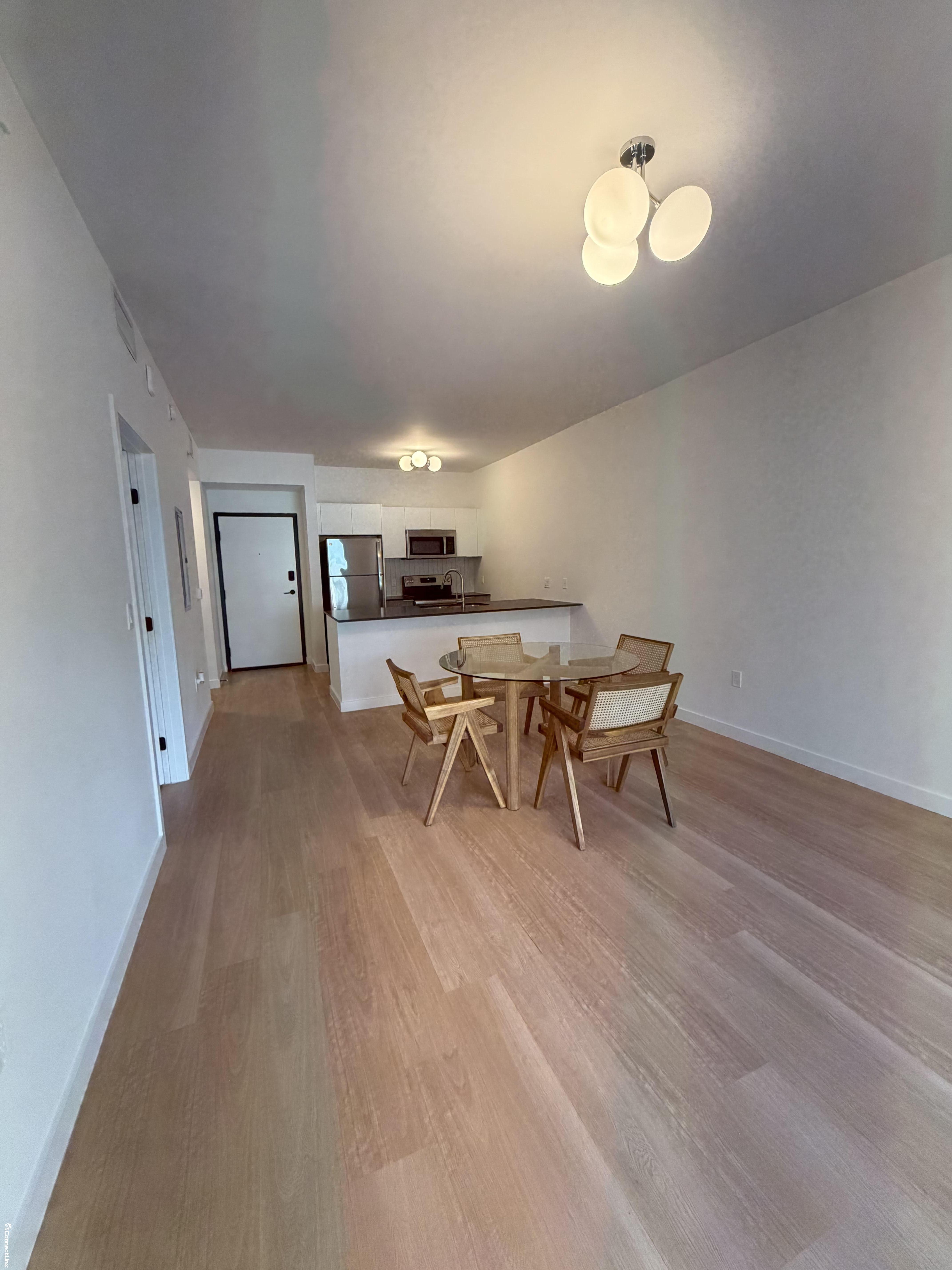 Photo 3 of 1 bed apartment in Miami