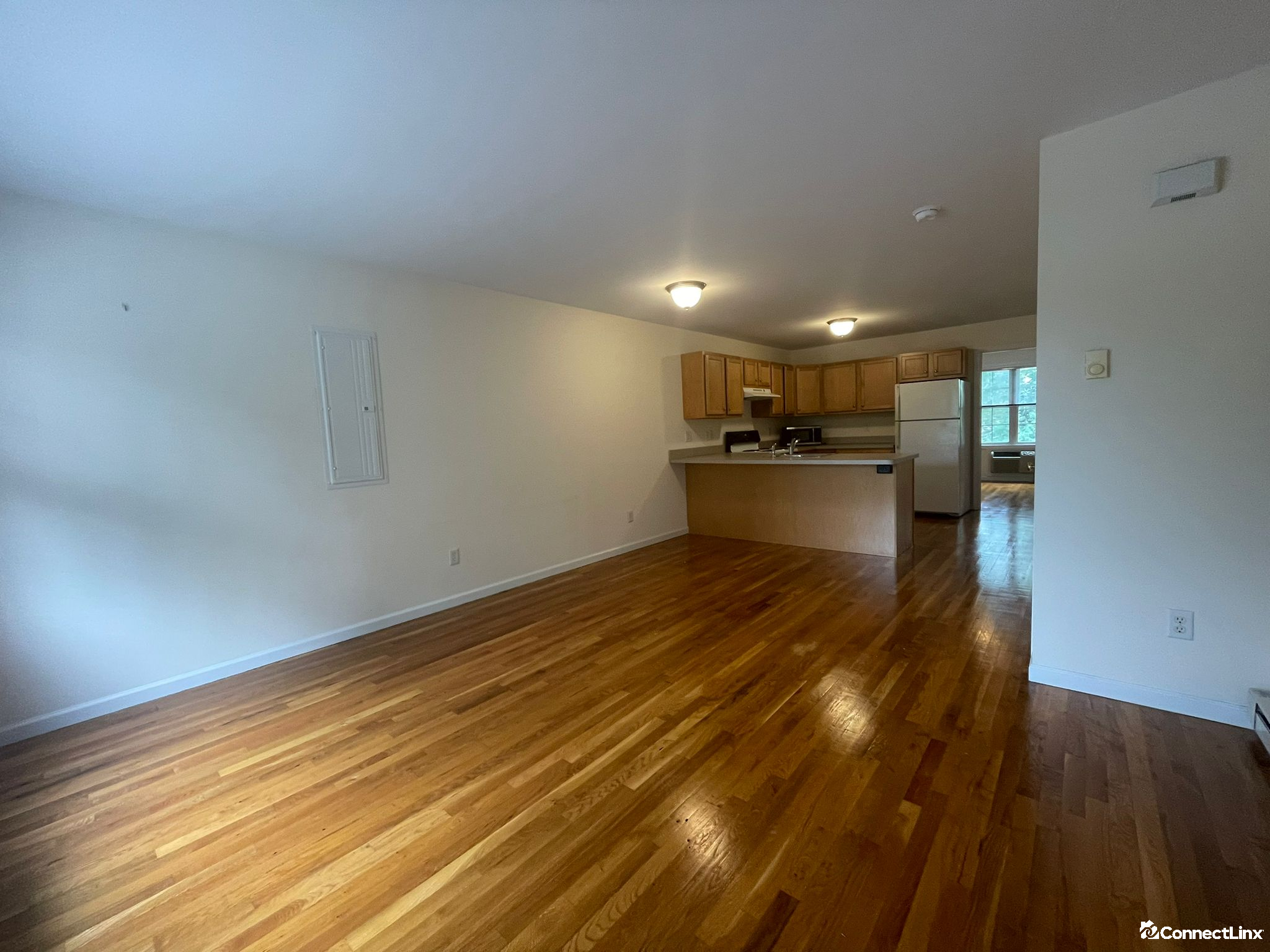 Photo 3 of 1 bed apartment in Wallingford