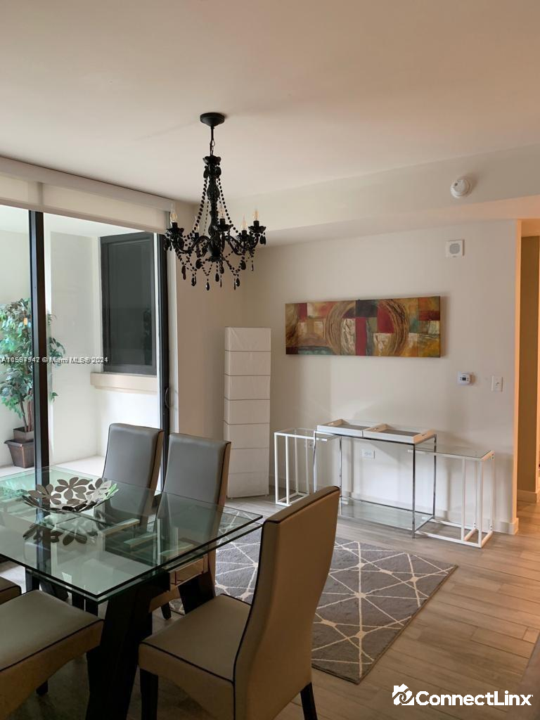 Photo 6 of 2 bed condo in Miami