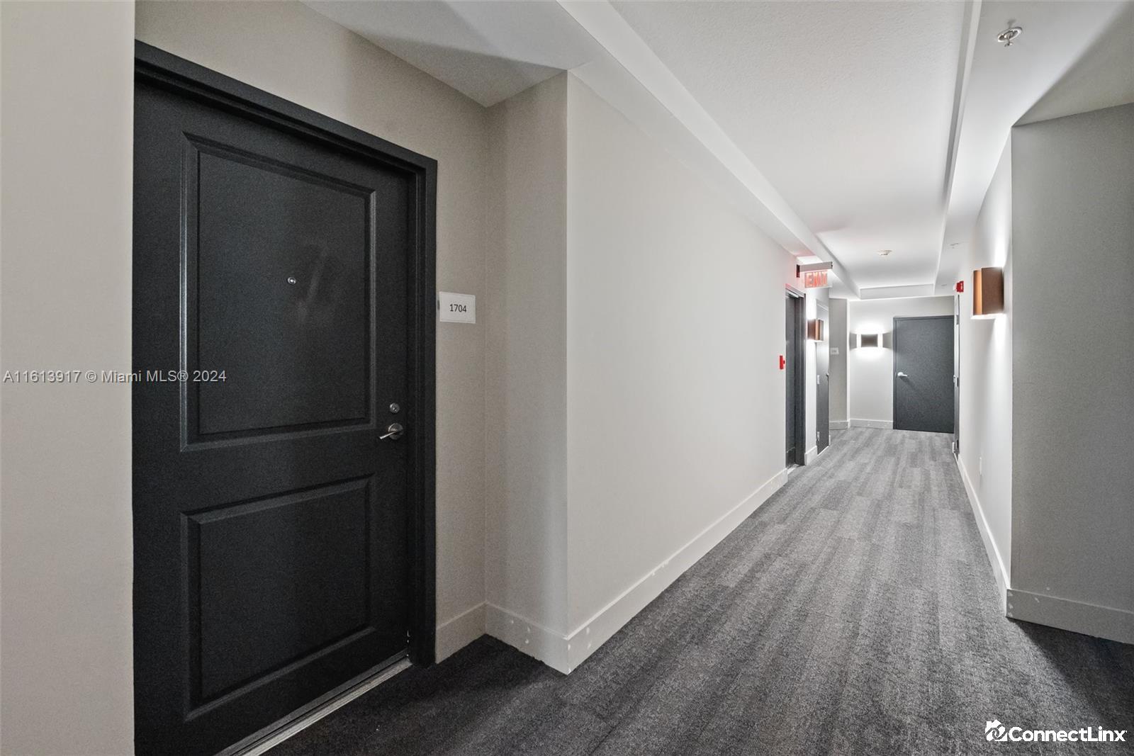 Photo 5 of 2 bed condo in Miami