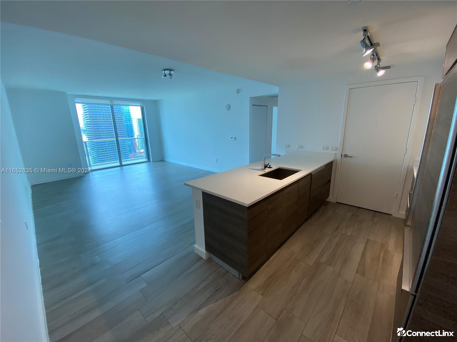 1 Bed Condo in Brickell, Miami