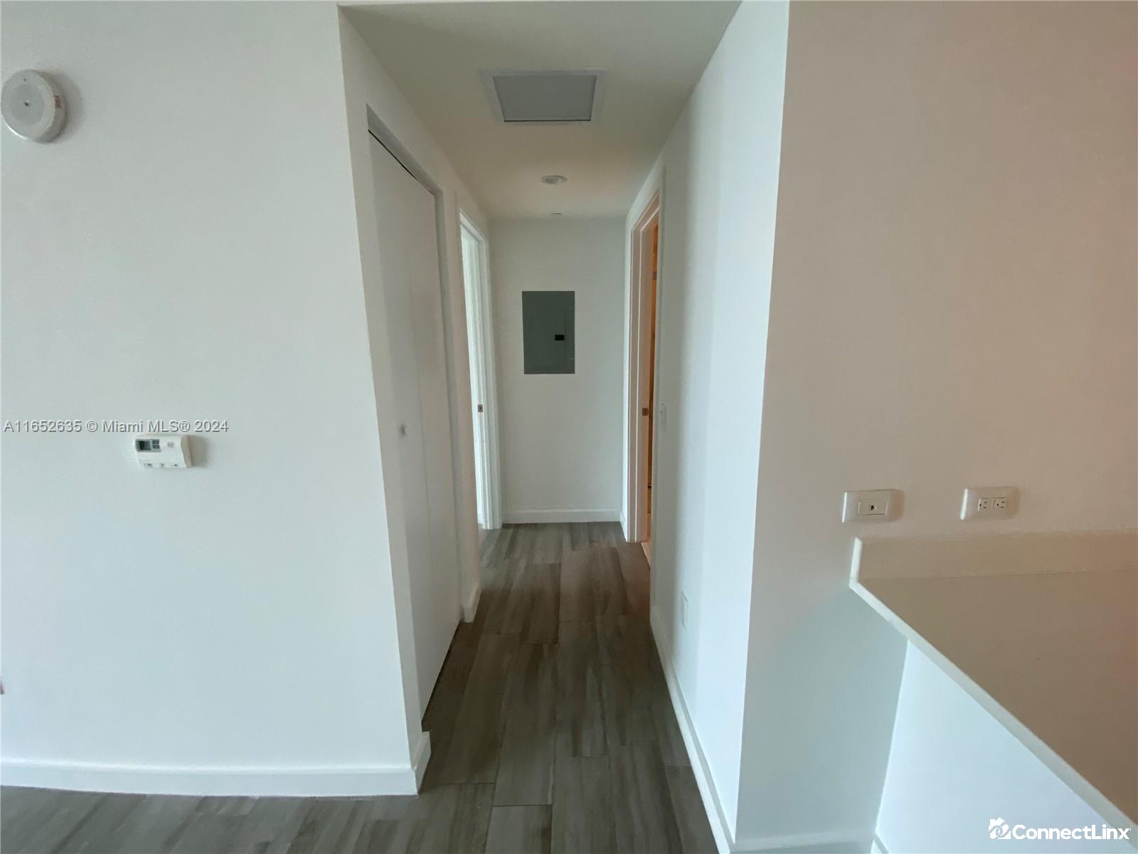 Photo 8 of 1 bed condo in Miami