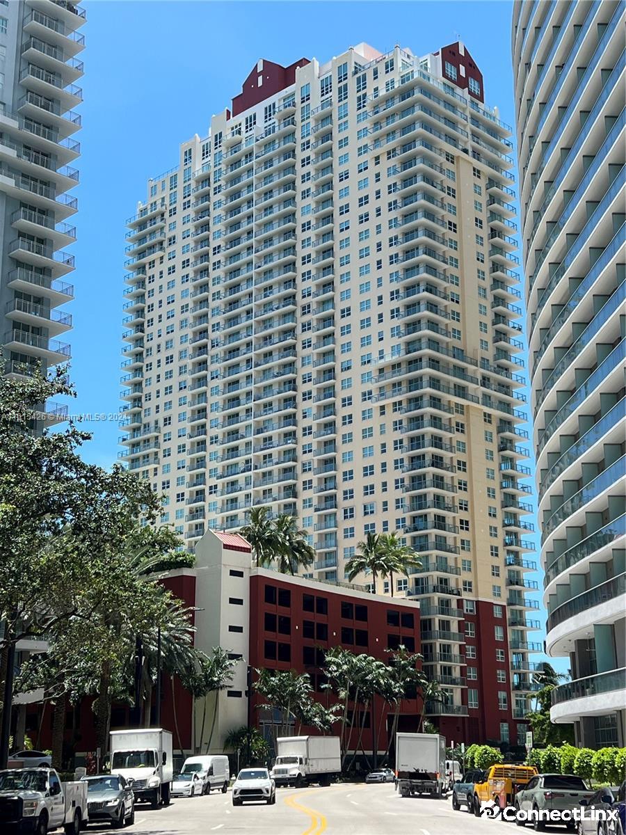 2 Bed Condo in Brickell, Miami