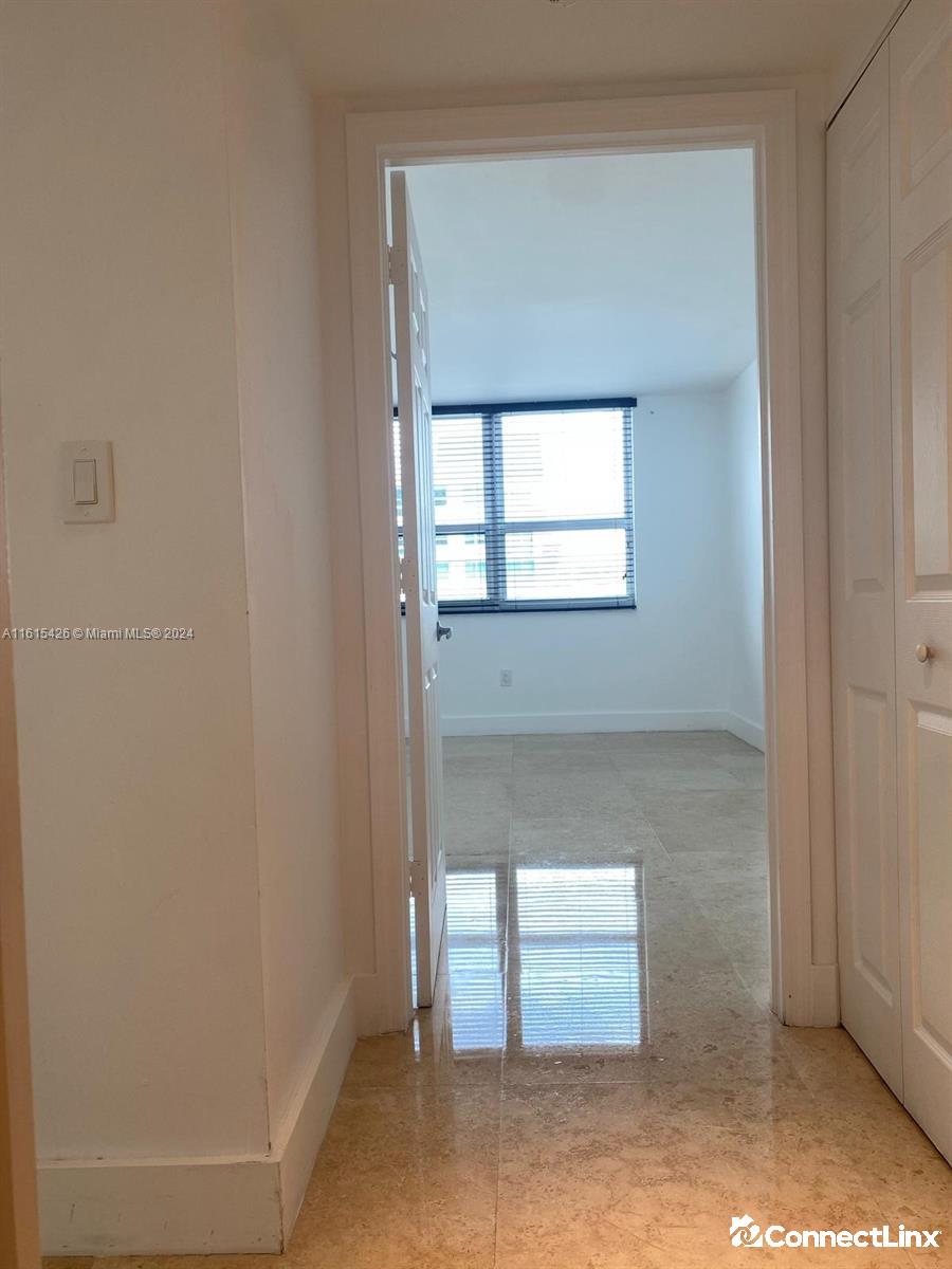 Photo 5 of 2 bed condo in Miami