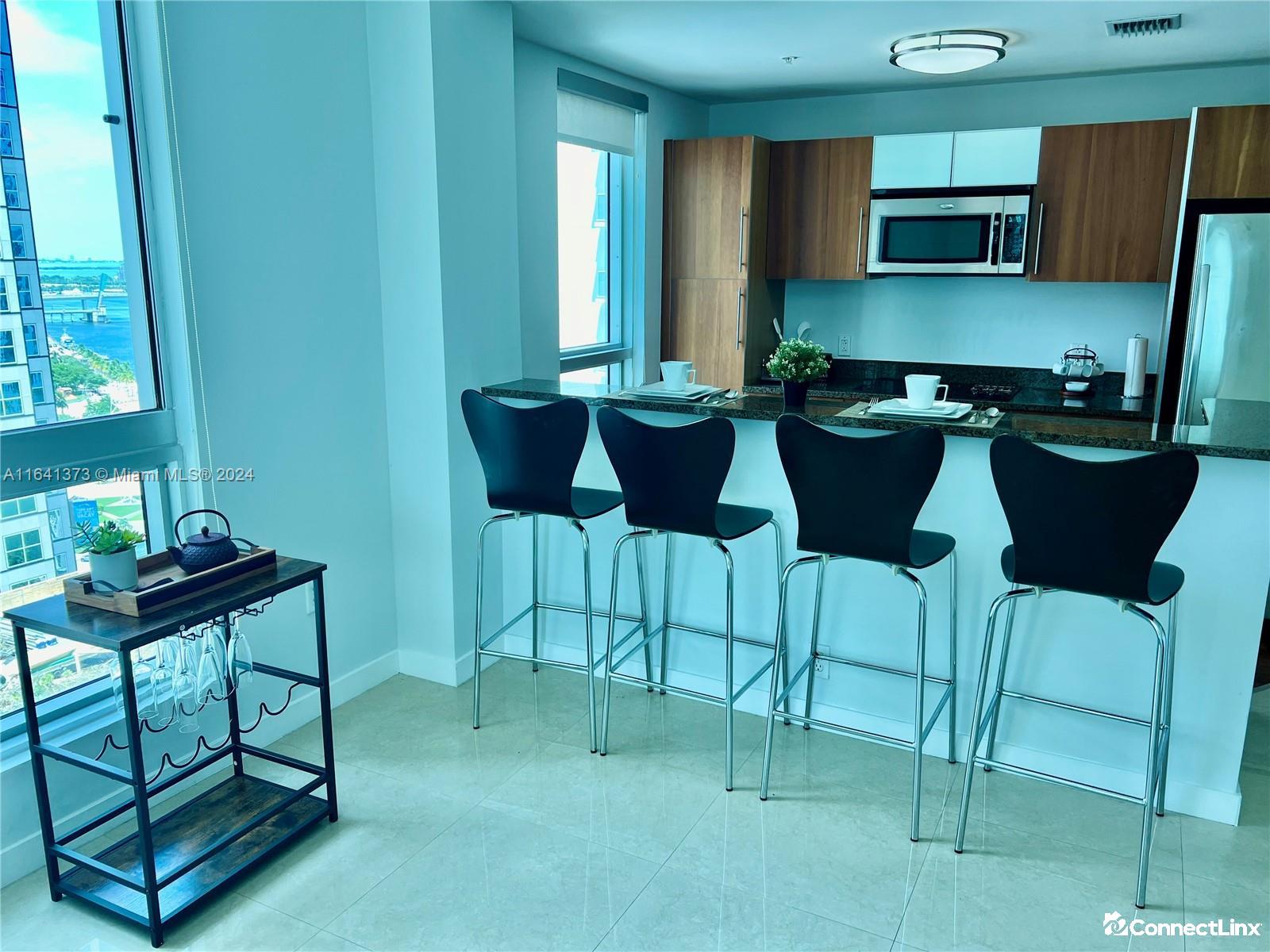 Photo 7 of 1 bed condo in Miami