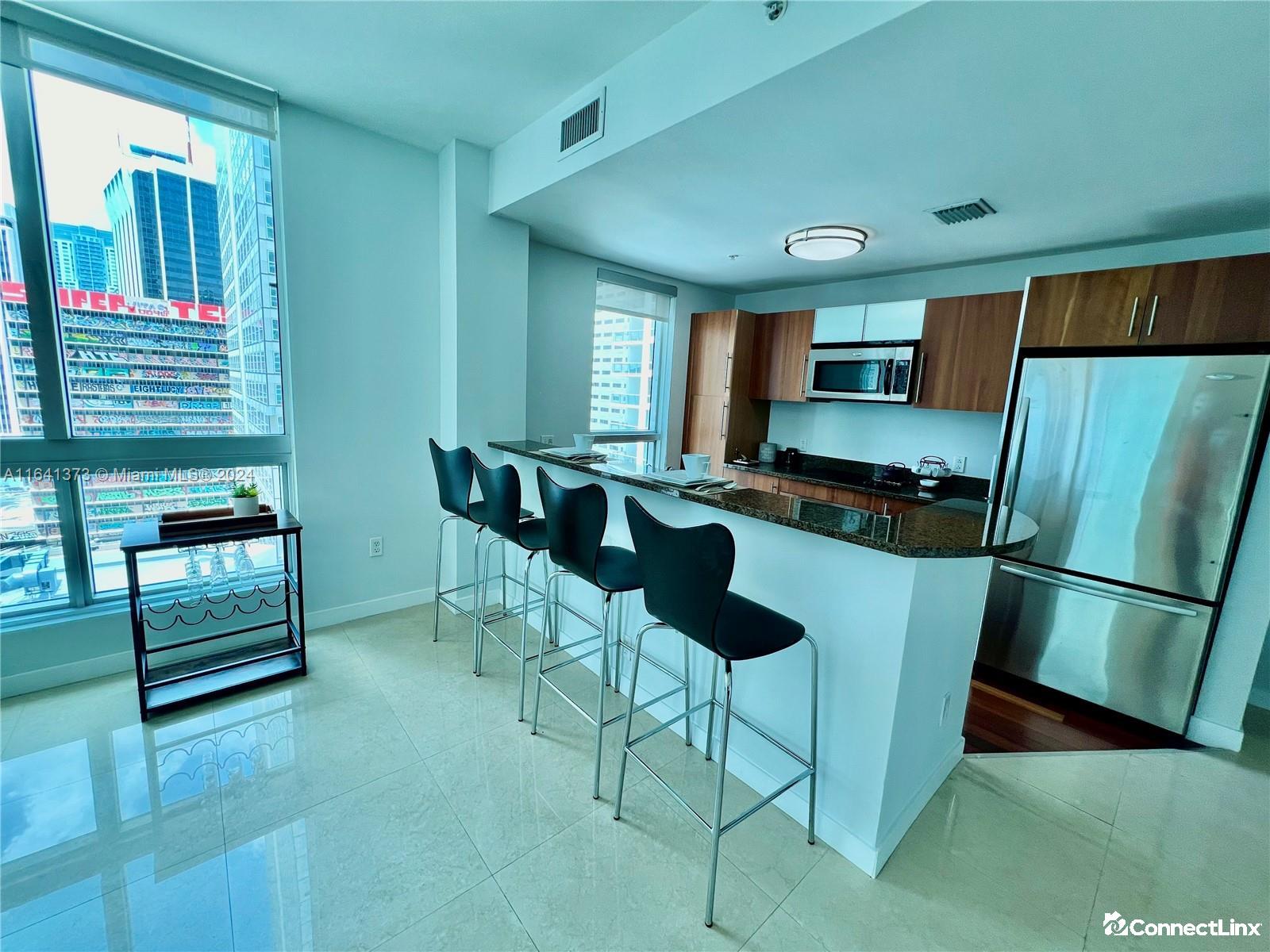 Photo 6 of 1 bed condo in Miami