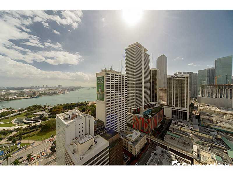 2 bed Condo in Miami