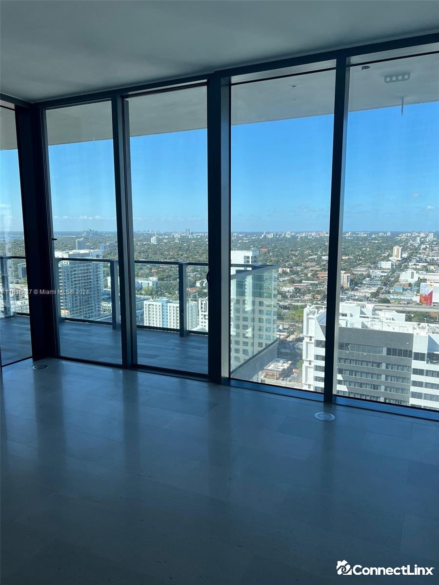 Photo 4 of 1 bed condo in Miami