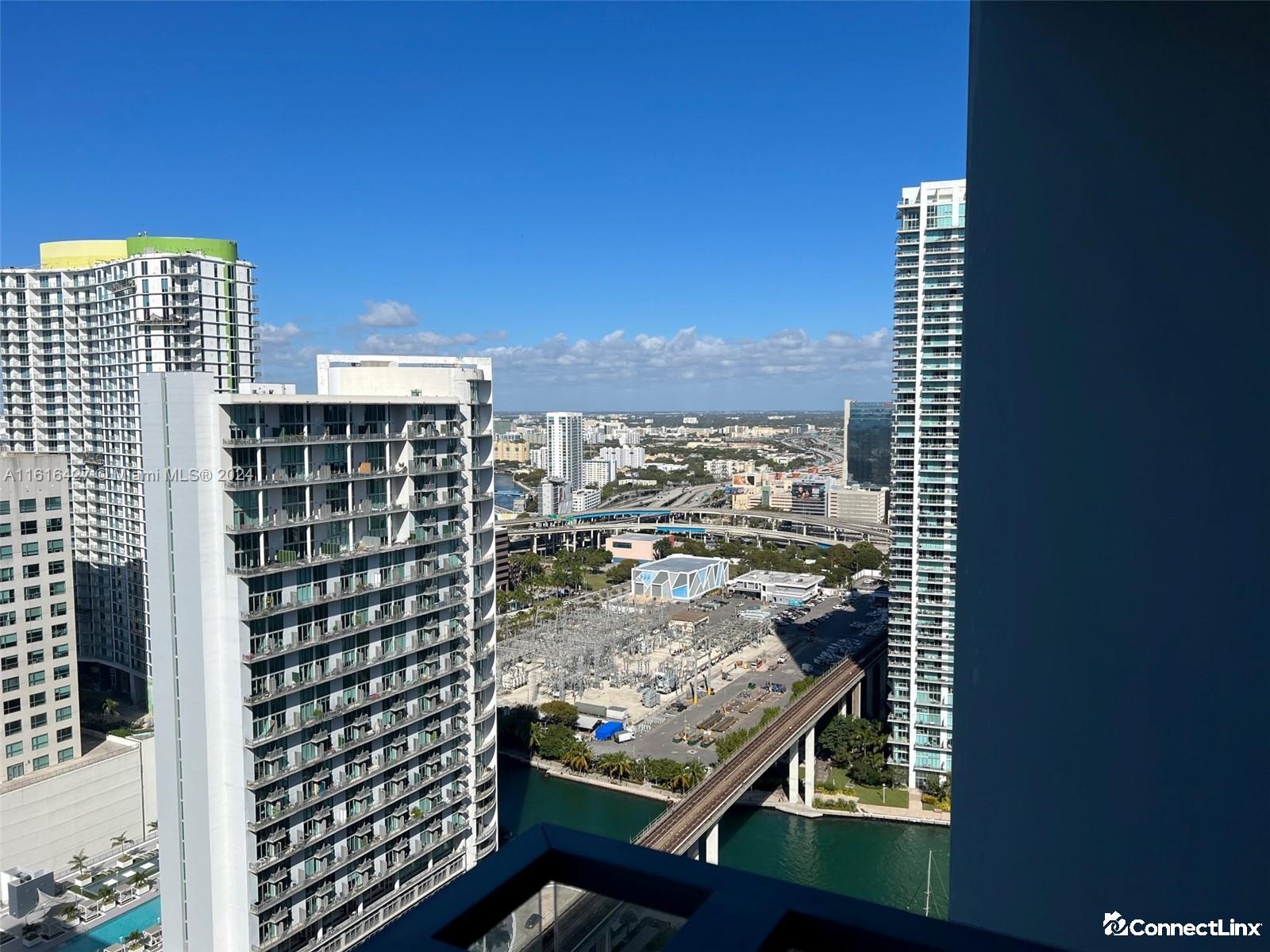 Photo 7 of 1 bed condo in Miami