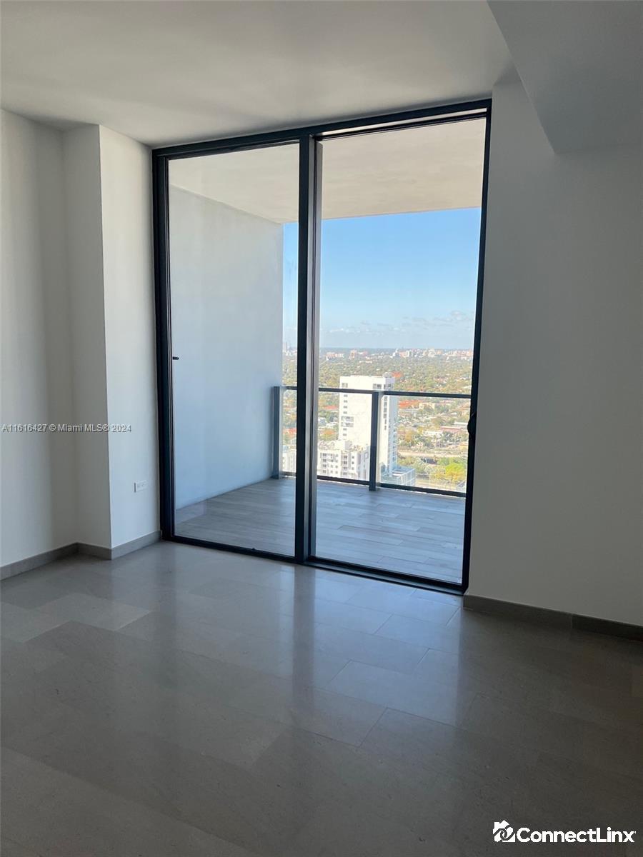 Photo 8 of 1 bed condo in Miami