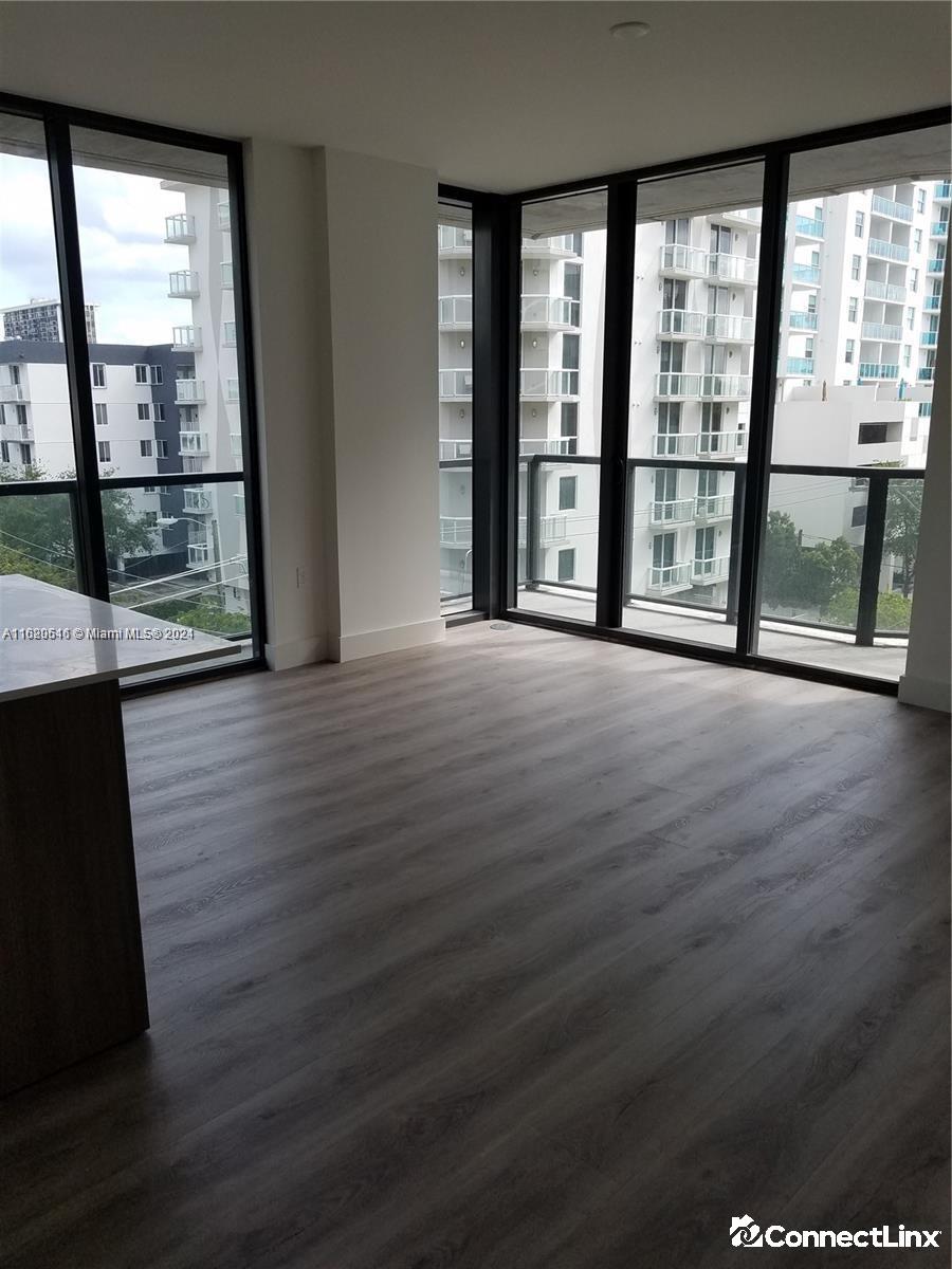 Photo 7 of 1 bed condo in Miami
