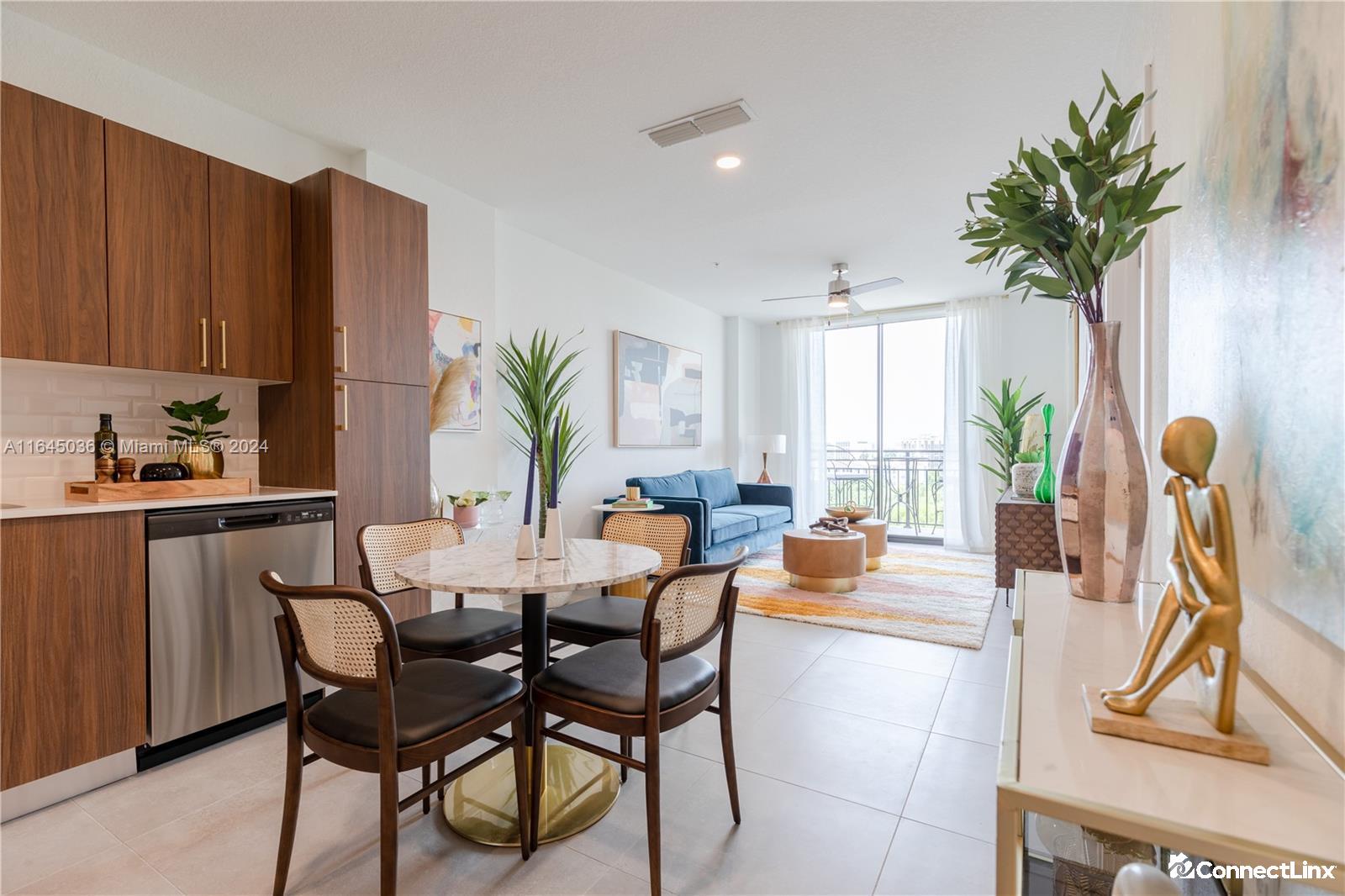 Photo 8 of 1 bed condo in Miami