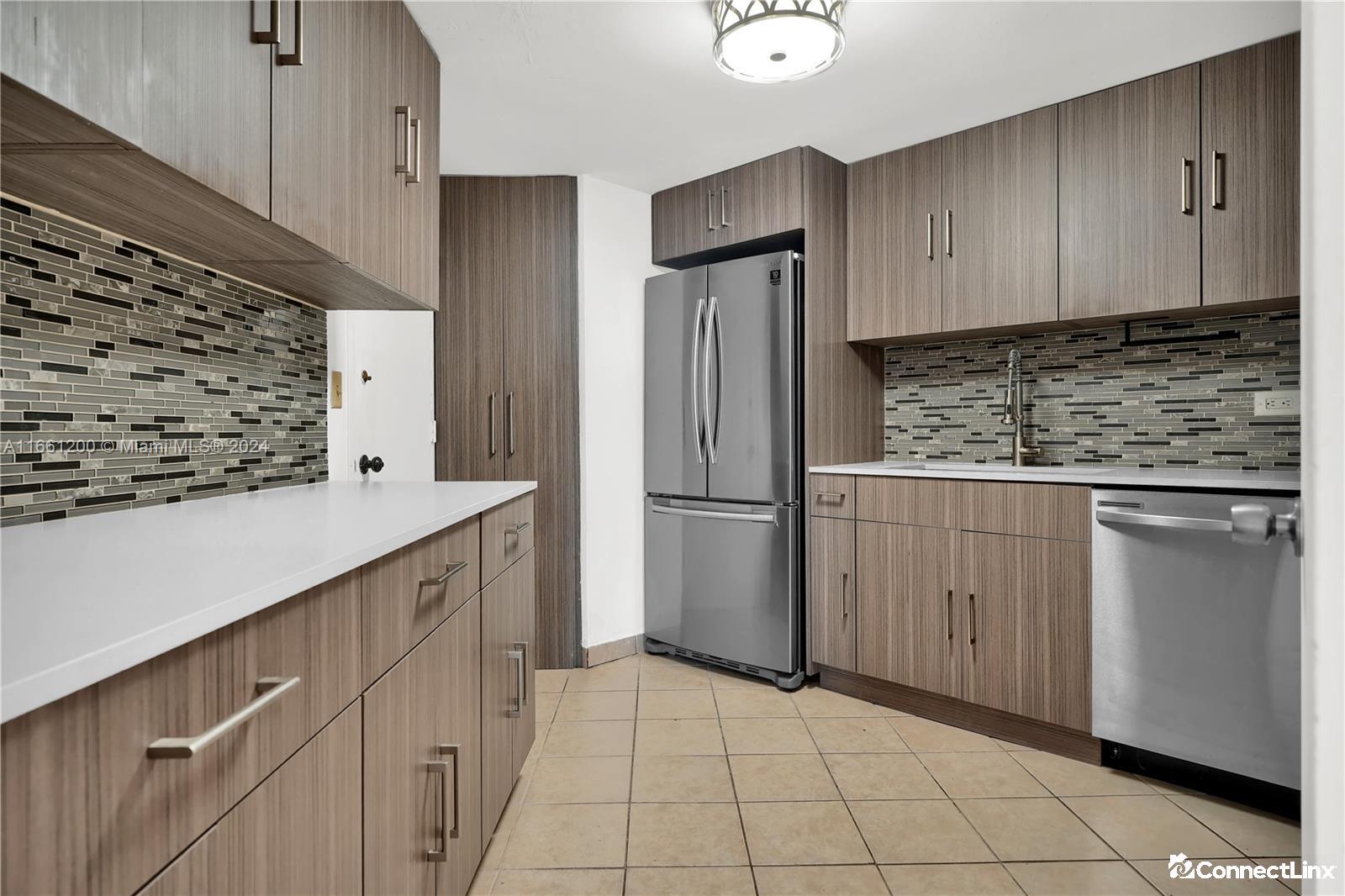 Photo 7 of 1 bed condo in Miami