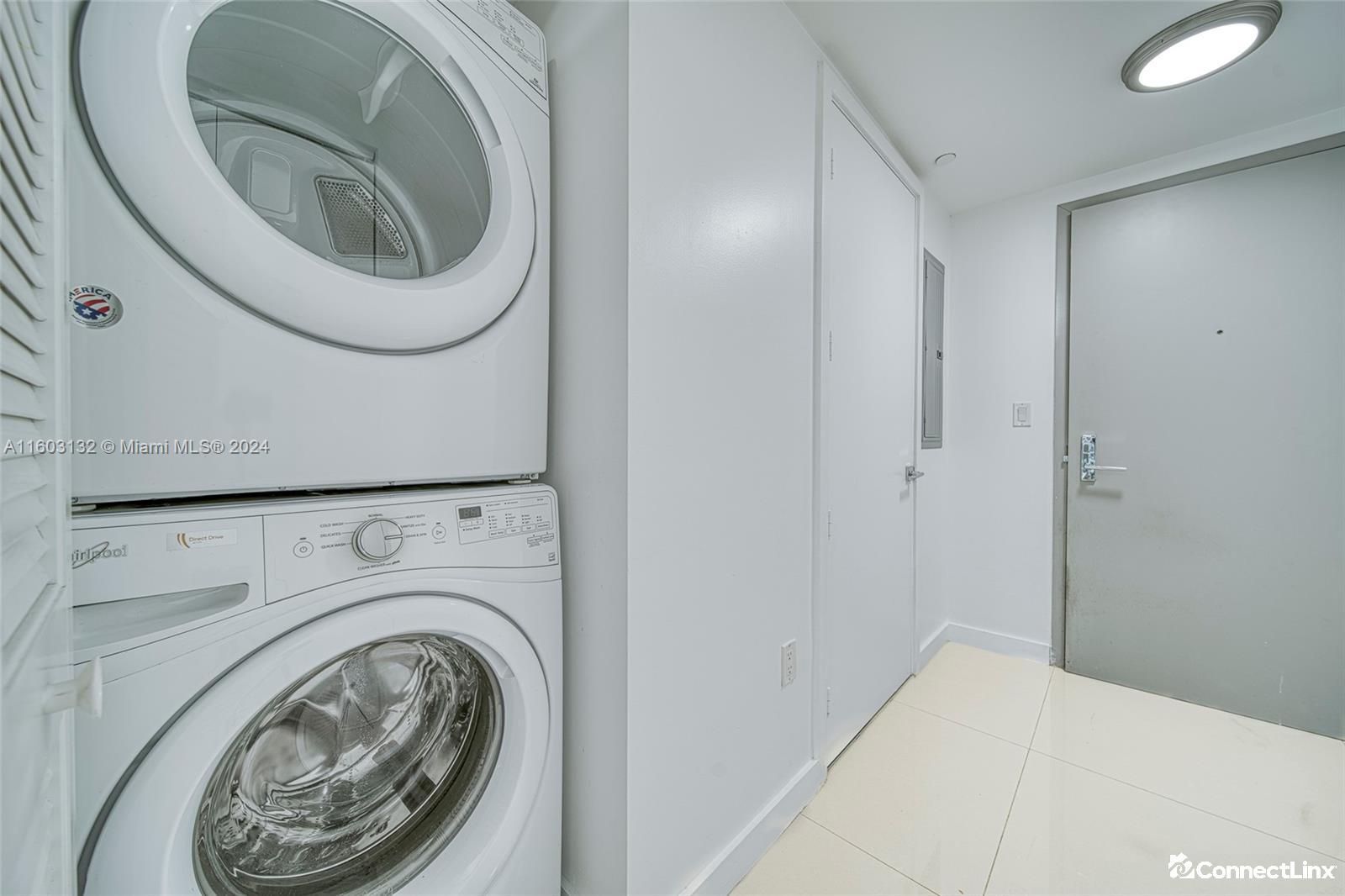 Photo 4 of 1 bed condo in Miami