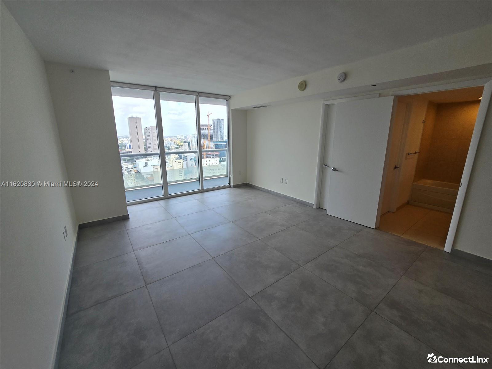Photo 6 of 1 bed condo in Miami