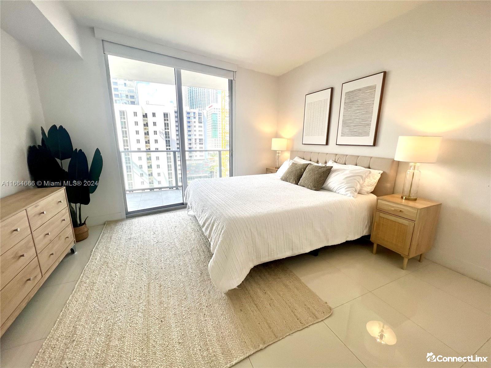 Photo 4 of 1 bed condo in Miami