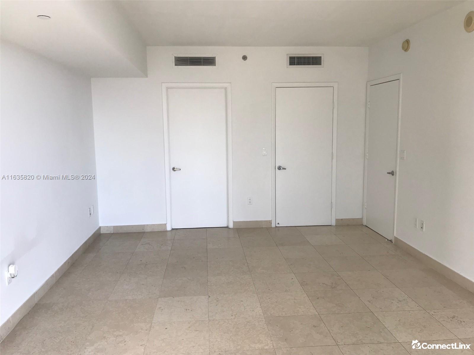 Photo 2 of 1 bed condo in Miami