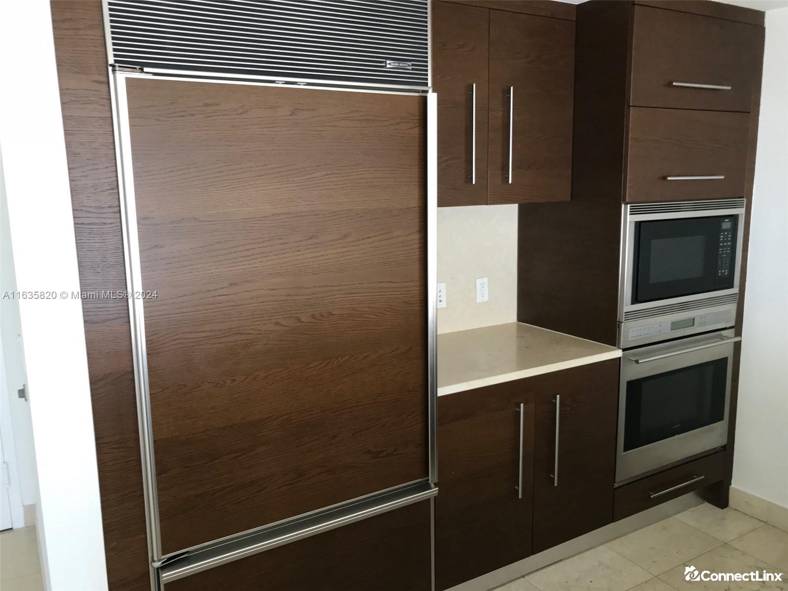 Photo 5 of 1 bed condo in Miami