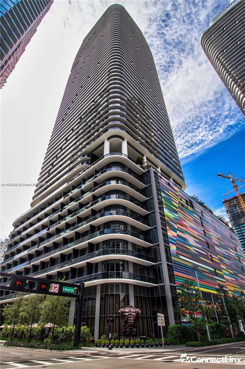1 Bed Condo in Brickell, Miami