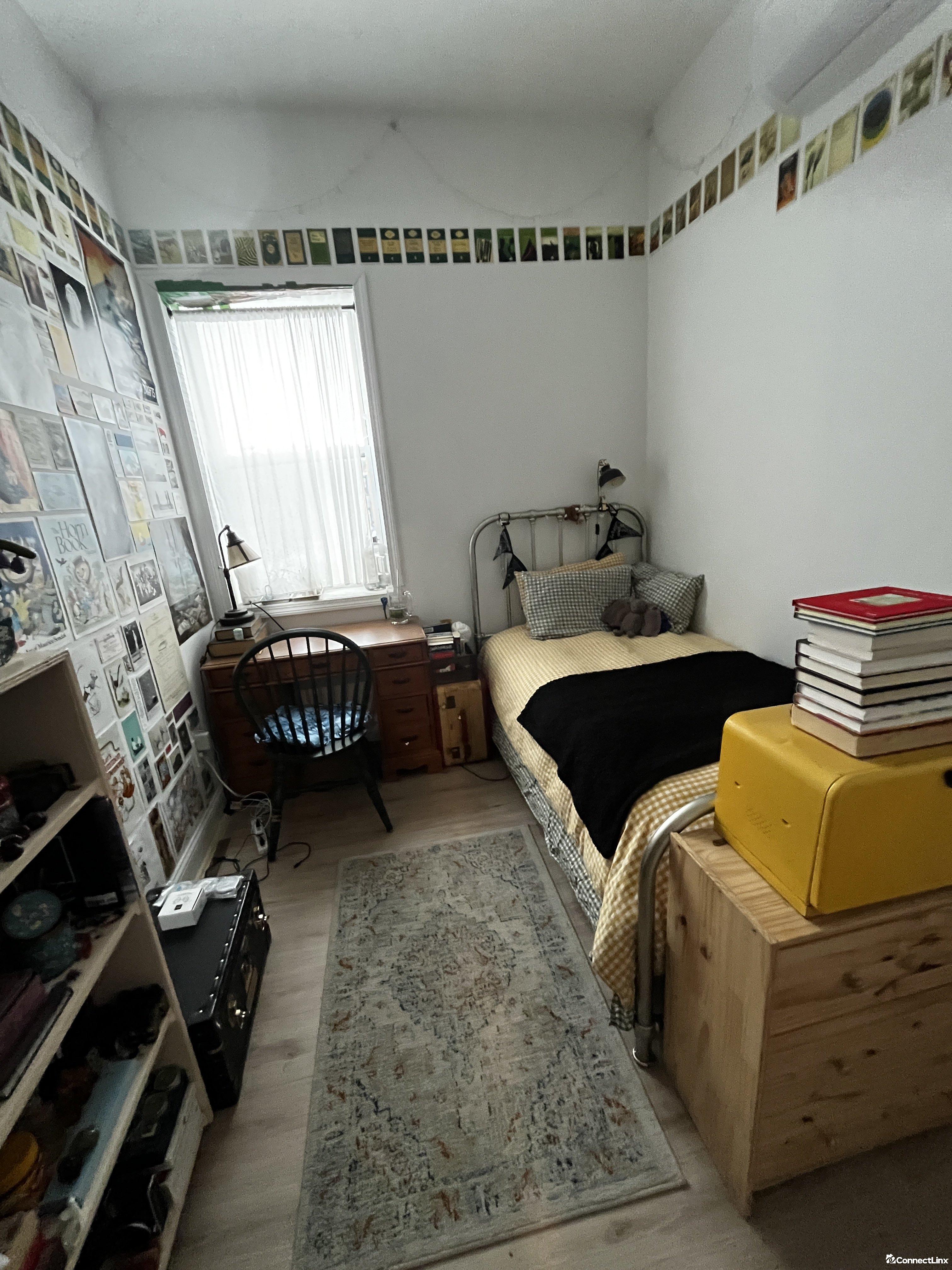 Photo 7 of 3 bed apartment in New Haven