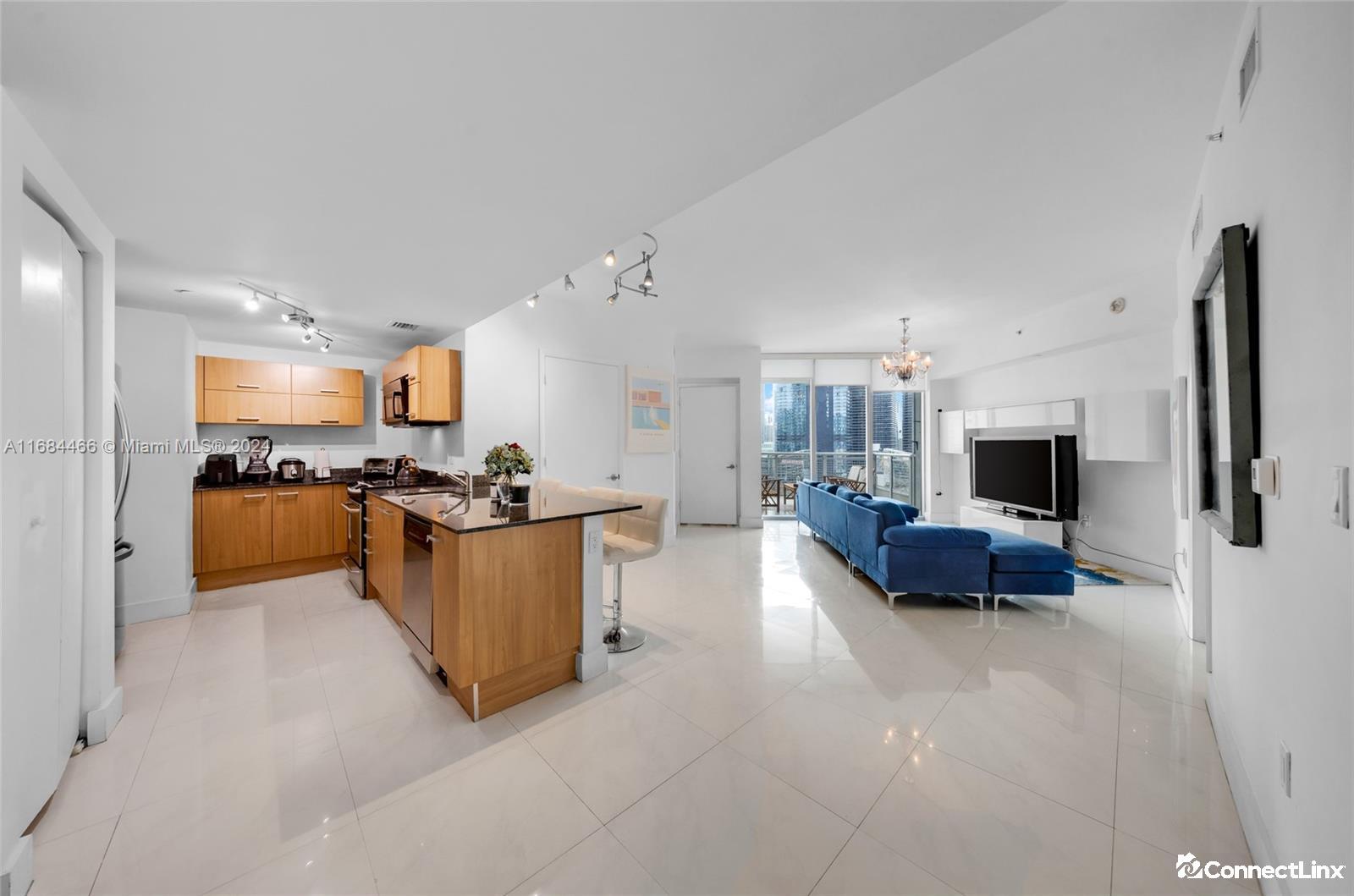2 Bed Condo in Miami