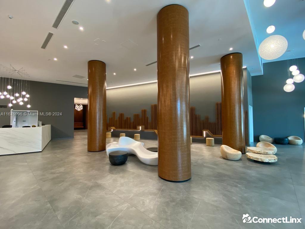 Photo 2 of 2 bed condo in Miami