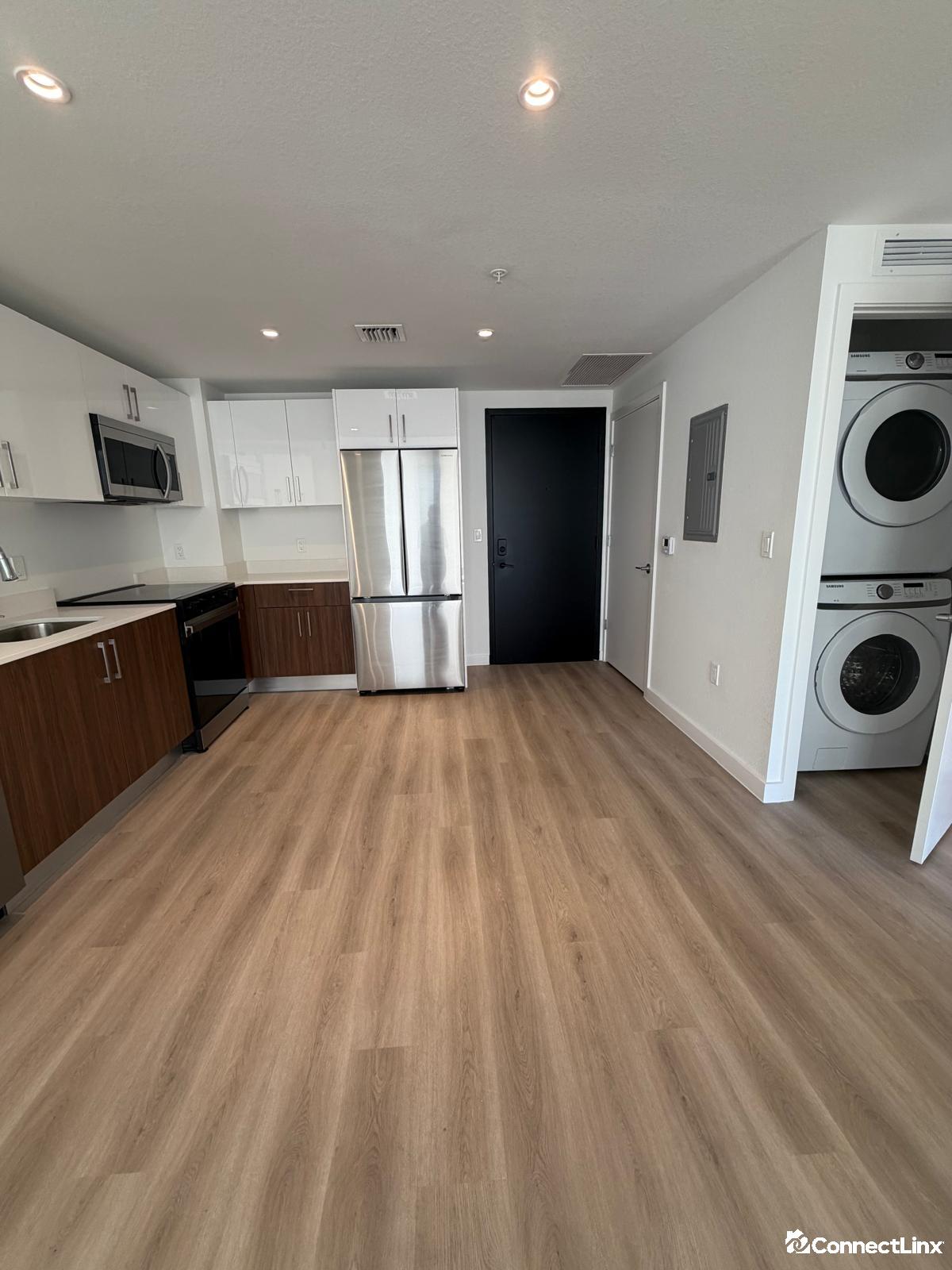 Photo 7 of 1 bed apartment in Miami