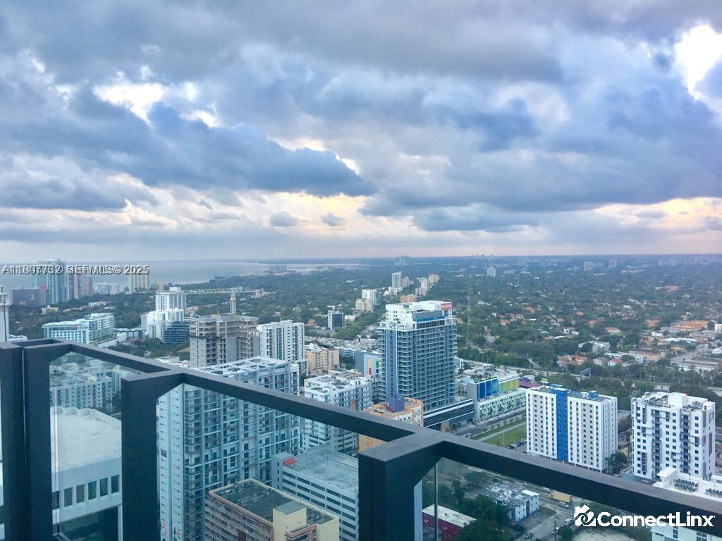Photo 5 of 3 bed condo in Miami