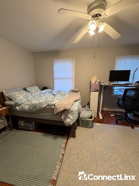 Photo 4 of 5 bed apartment in New Haven