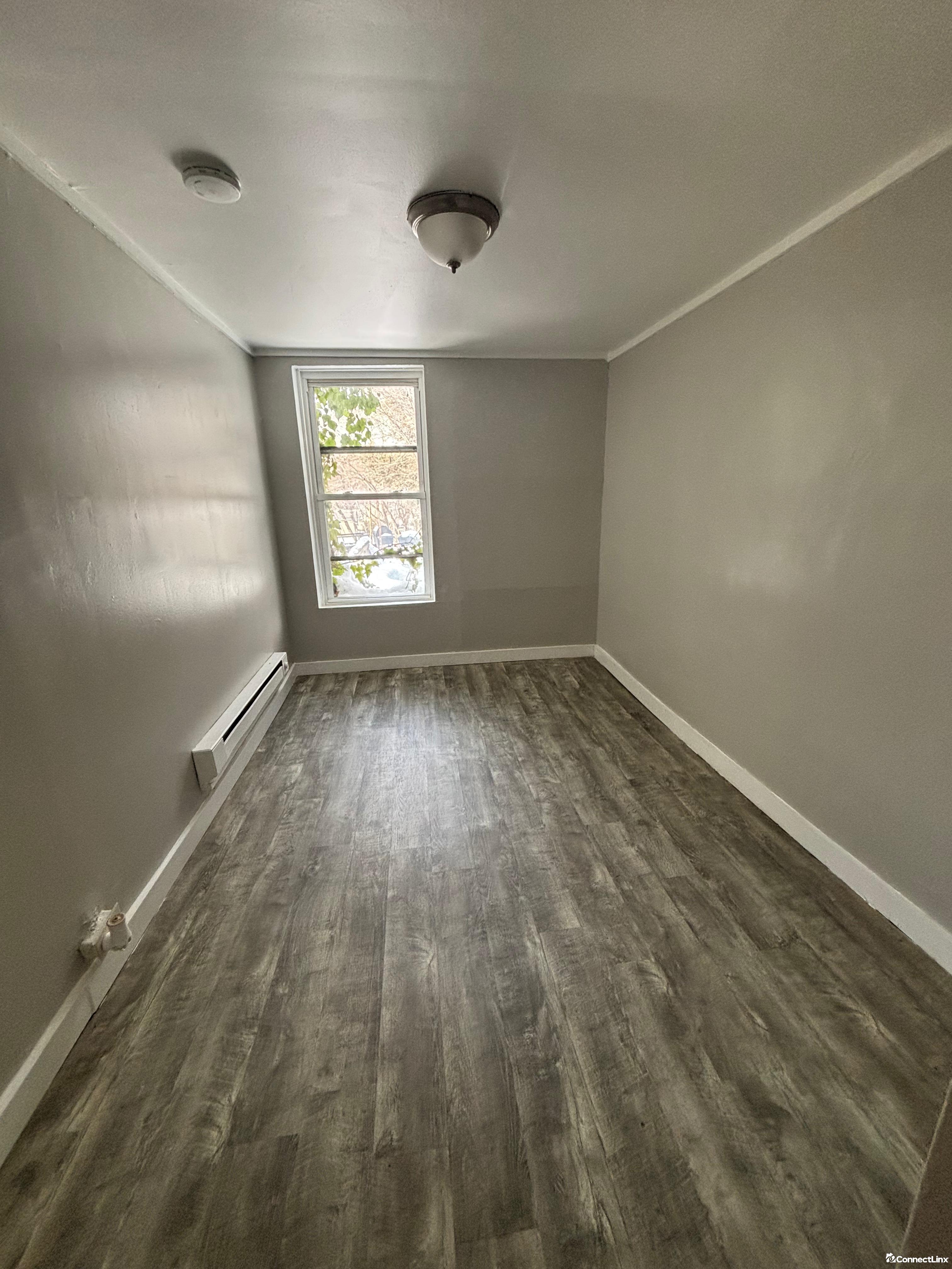 Photo 4 of 3 bed apartment in Derby