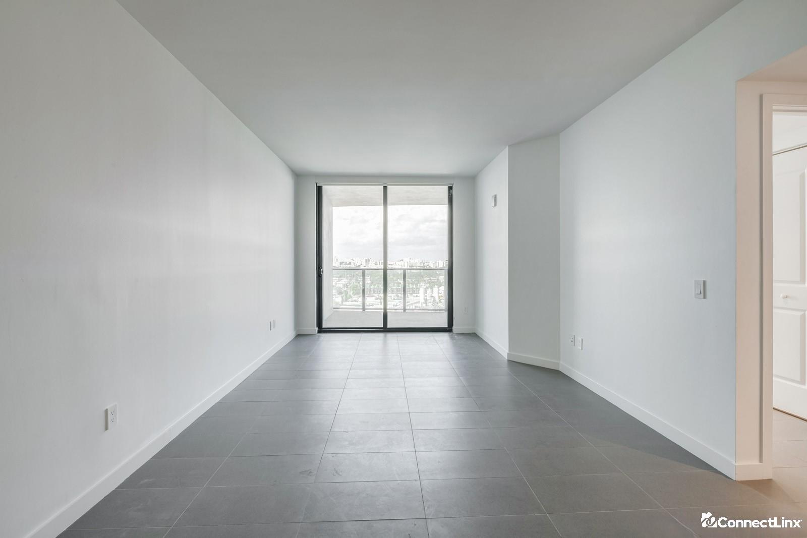 Photo 5 of 1 bed condo in Miami