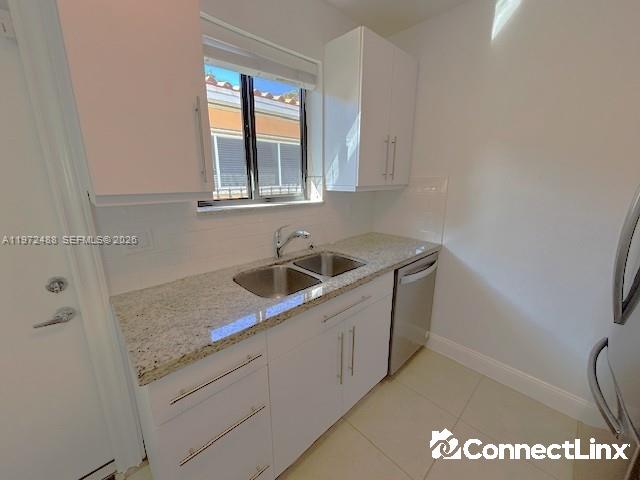 Photo 5 of 2 bed single family home in Miami