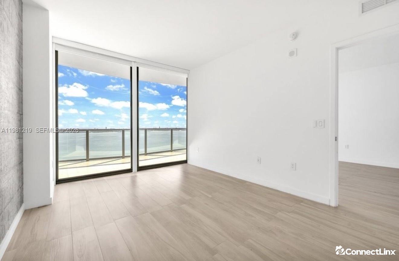 Photo 2 of 2 bed condo in Miami