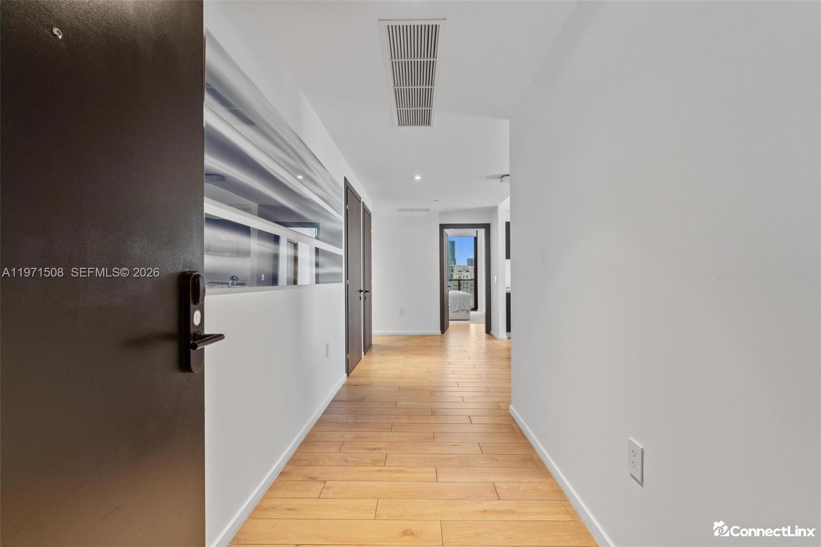 Photo 2 of 3 bed condo in Miami