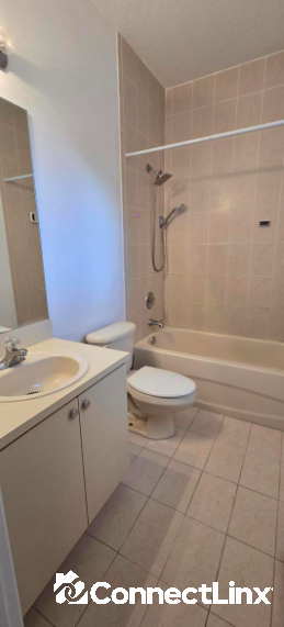 Photo 7 of 3 bed townhouse in Dania Beach