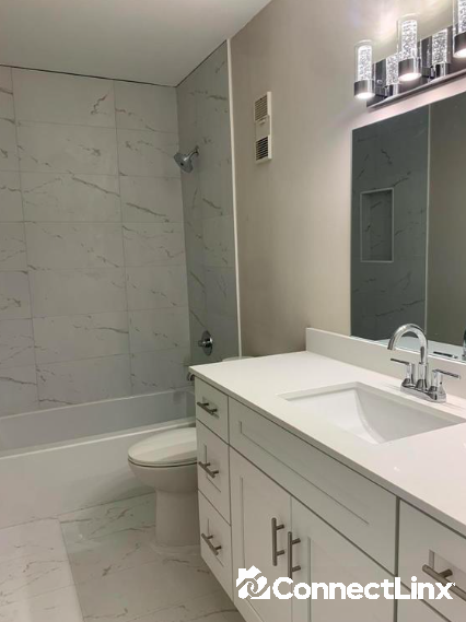 Photo 3 of 3 bed townhouse in Davie