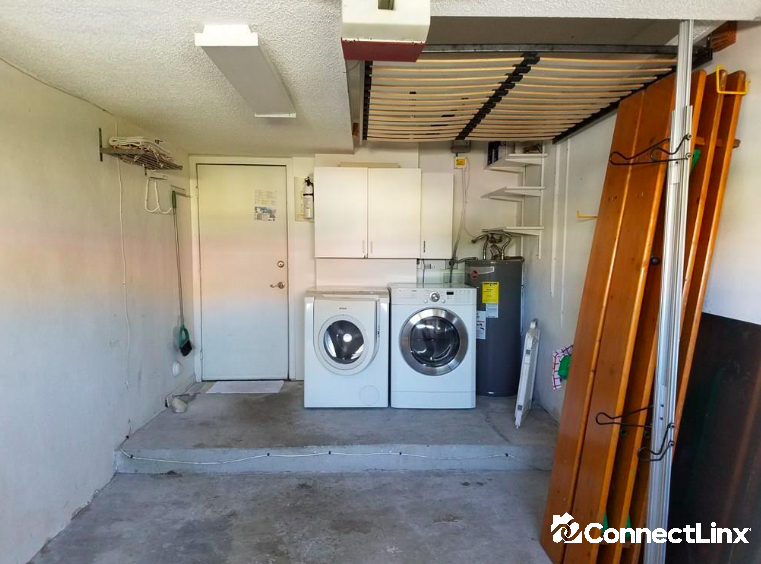Photo 3 of 3 bed single family home in Dania Beach