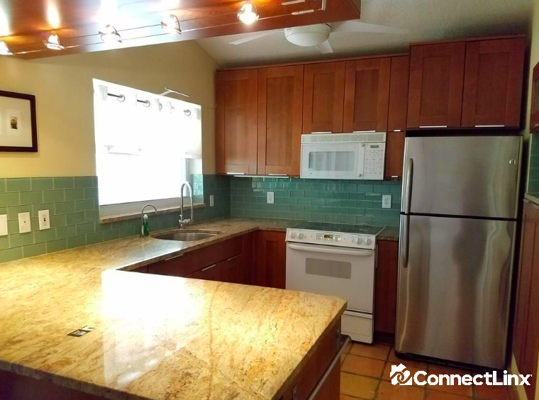 Photo 8 of 3 bed single family home in Dania Beach