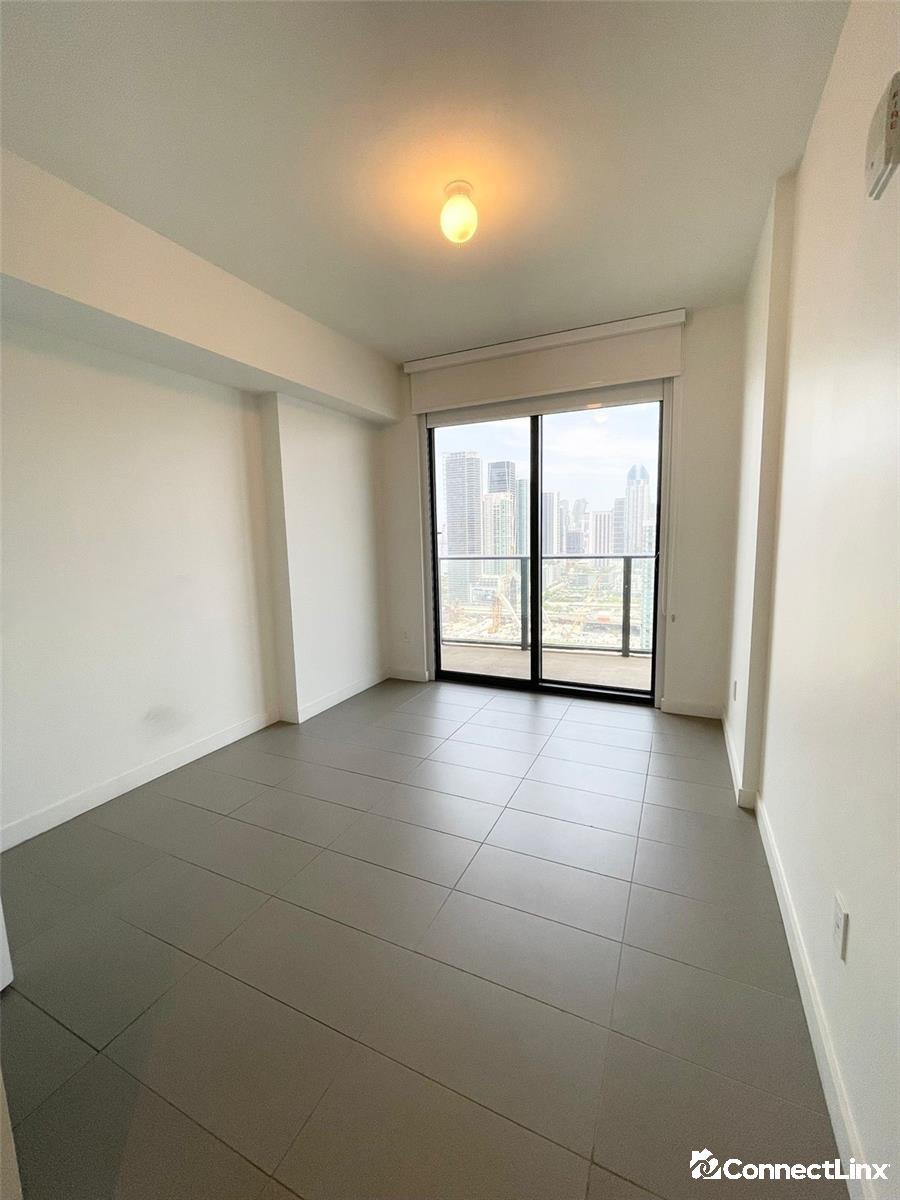 Photo 8 of 2 bed condo in Miami