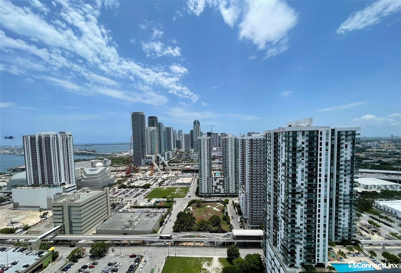 2 bed Condo in Miami
