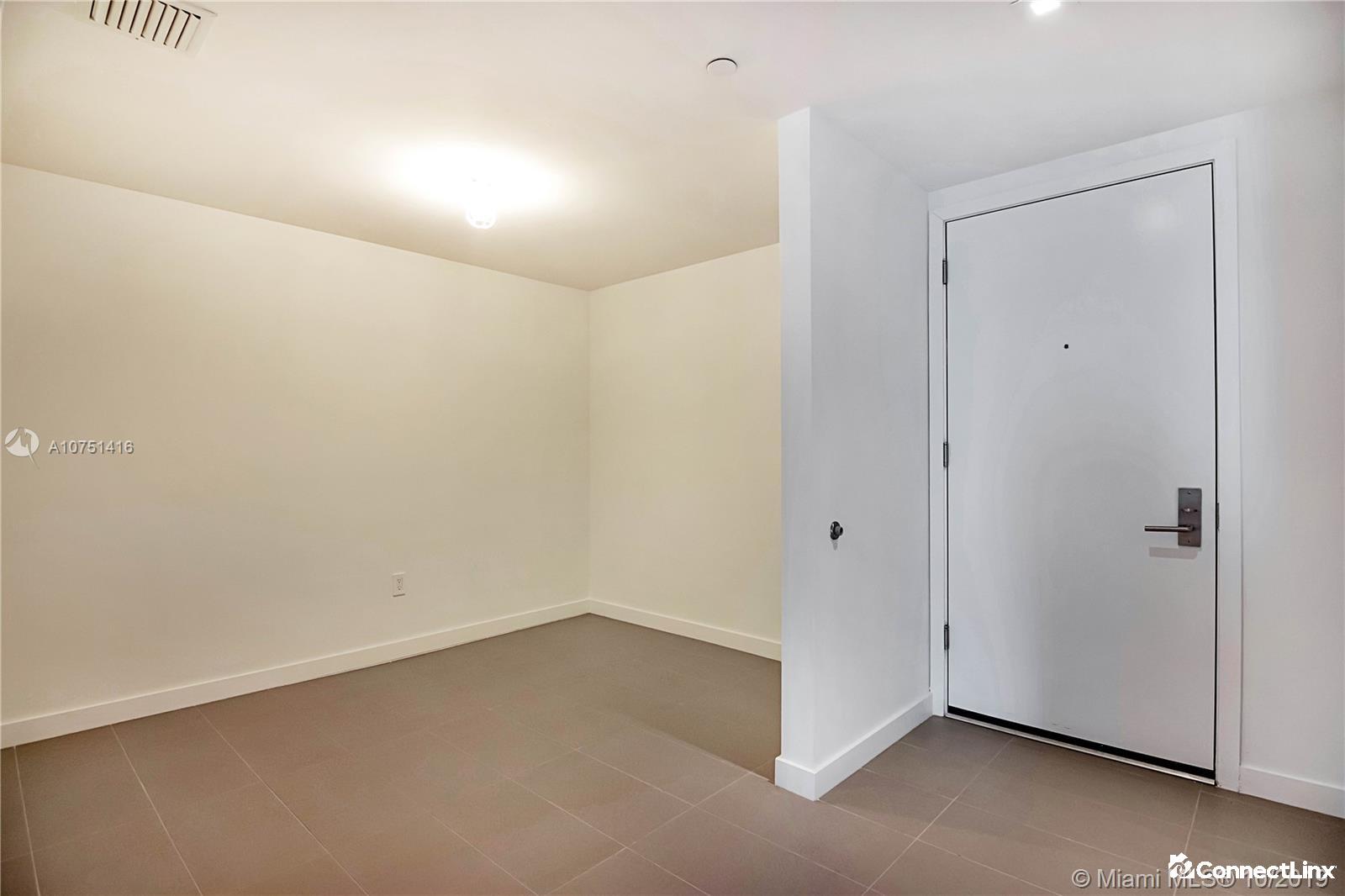 Photo 7 of 1 bed condo in Miami