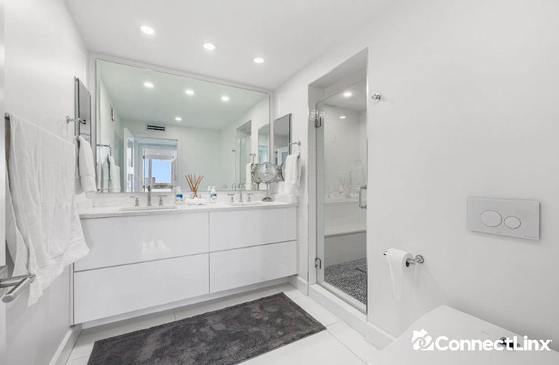 4 Bed Condo in Fort Lauderdale