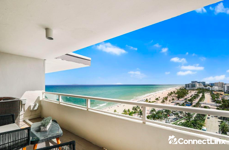 Photo 4 of 4 bed condo in Fort Lauderdale