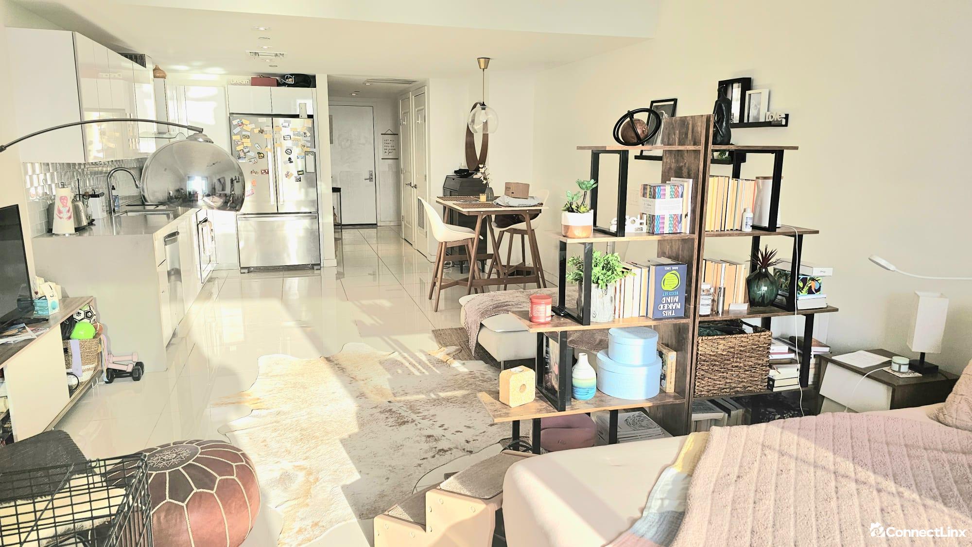 Photo 4 of condo in Miami