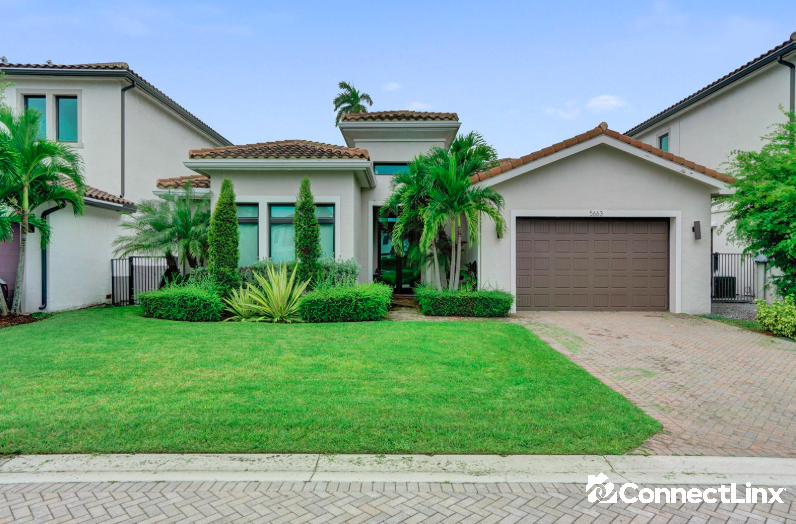 Photo 6 of 4 bed single family home in Fort Lauderdale