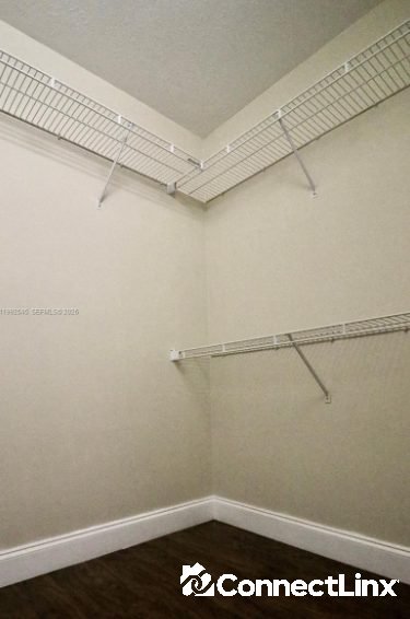 Photo 2 of 3 bed single family home in Fort Lauderdale